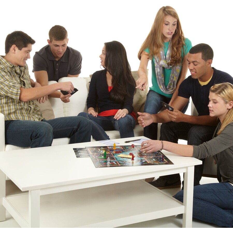 Cluedo The Classic Mystery Game - Image 3