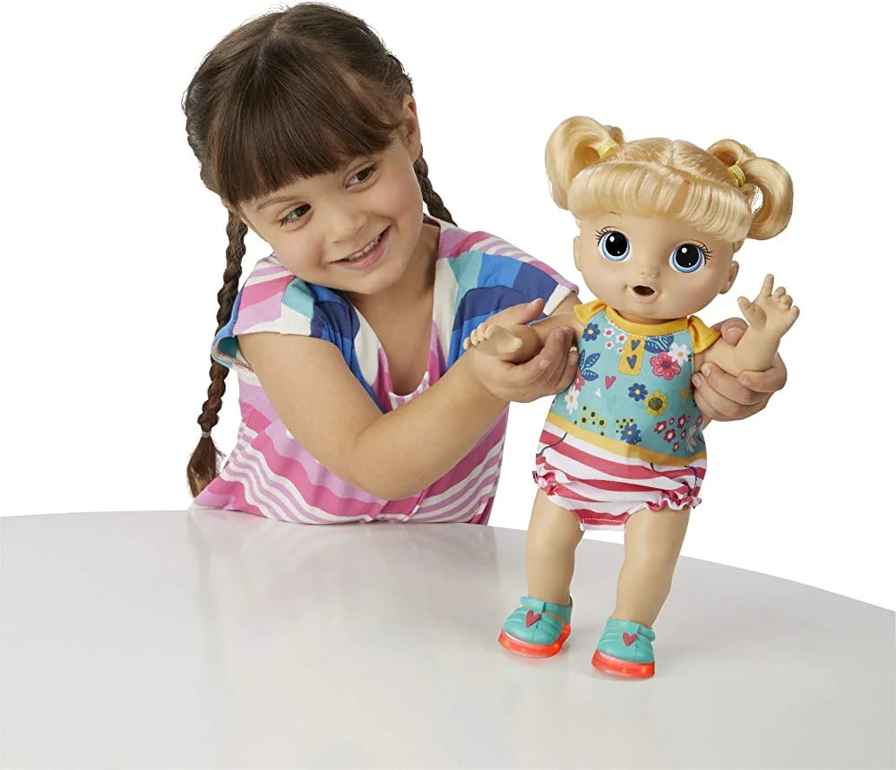 Baby Alive Step Giggle Baby Blonde Hair Doll with Light-up Shoes, Responds with 25+ Sounds and Phrases, Drinks and Wets, Toy for Kids Ages 3 Years Old and Up - Image 4