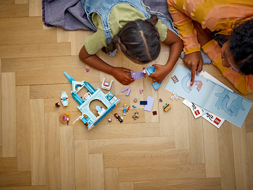 LEGO® ǀ Disney Frozen Elsa’s Frozen Castle Set 43238 - Image 5