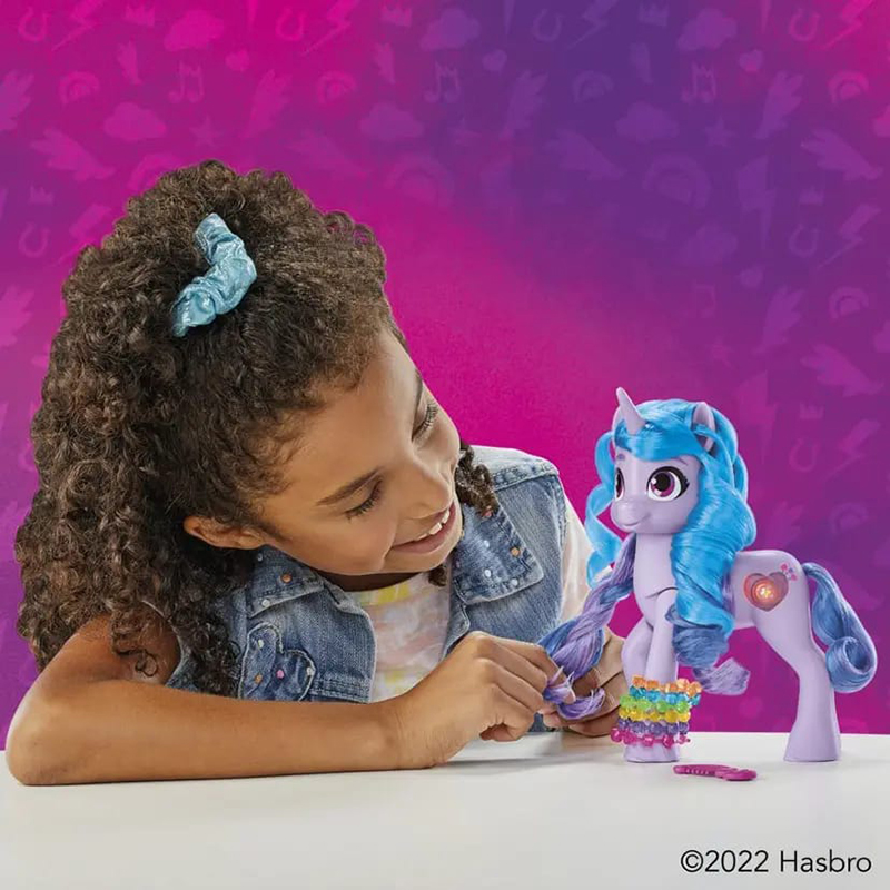 My Little Pony: Make Your Mark Toy See Your Sparkle Izzy Moonbow -- 8-Inch Pony for Kids that Sings, Speaks, Lights Up - Image 7