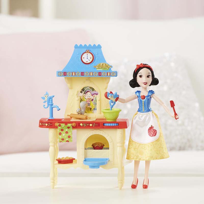 Disney Princess Snow White Stir 'n Bake Kitchen Hasbro - Image 3