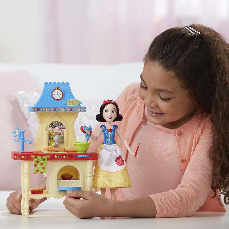 Disney Princess Snow White Stir 'n Bake Kitchen Hasbro - Image 6
