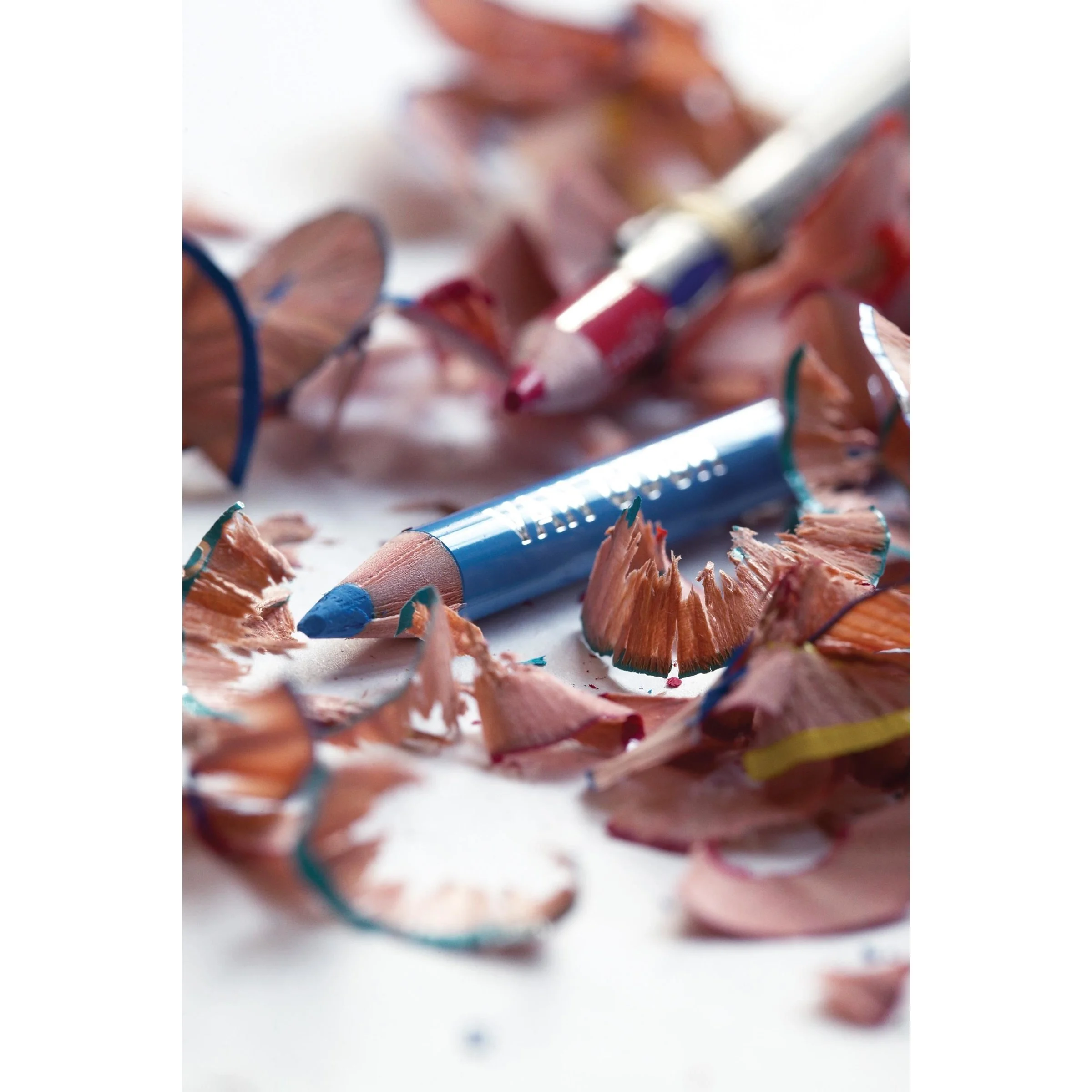 Coloured Pencils Basic Set with 24 Colours - Image 3